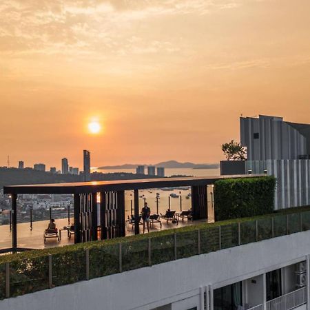 Апарт отель The Base Pattaya By Nami Экстерьер фото